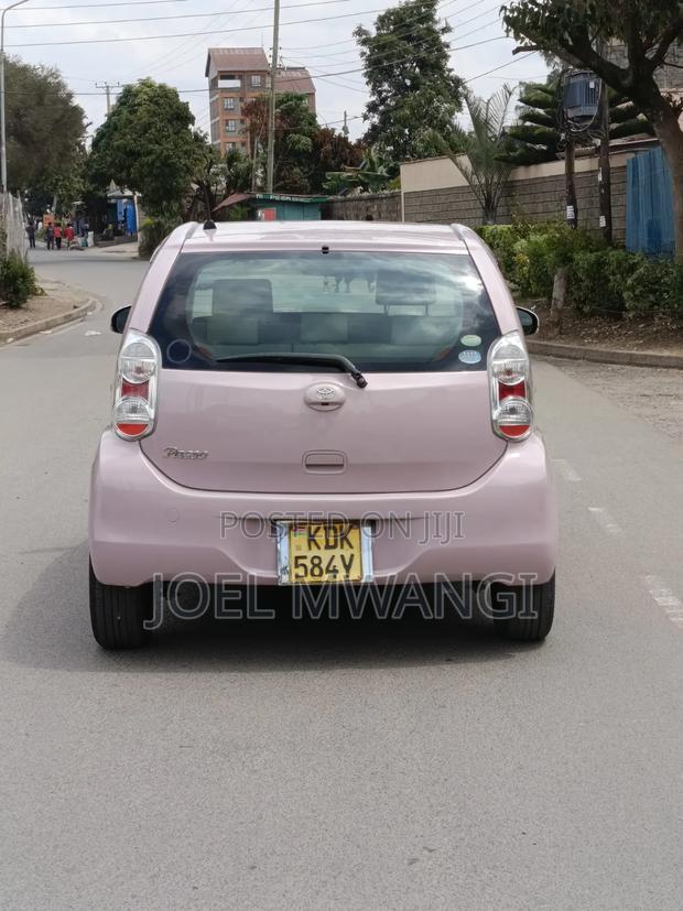 Toyota Passo 2015 Pink
