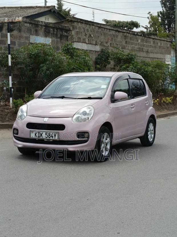 Toyota Passo 2015 Pink