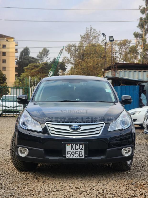 Subaru Outback 2011 Black