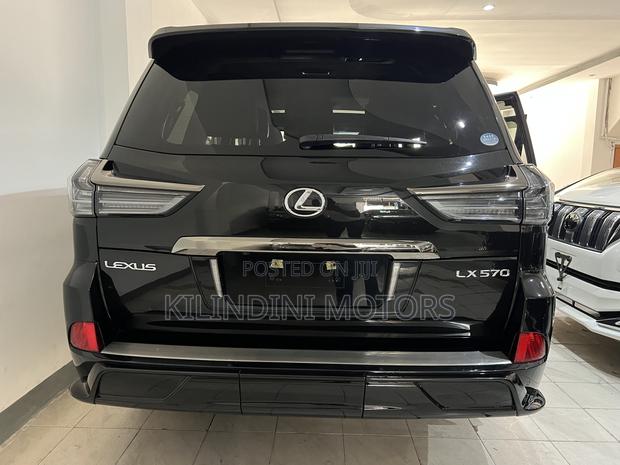 Lexus LX 2019 Black