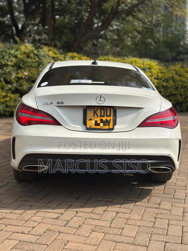 Mercedes-Benz CLA-Class CLA 180 Sedan 2018 White