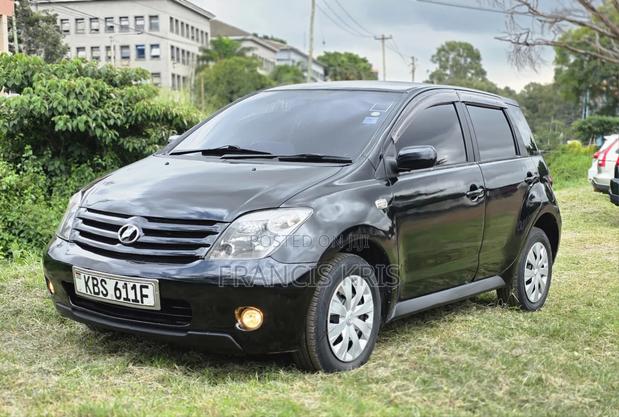 Toyota IST 2006 Black