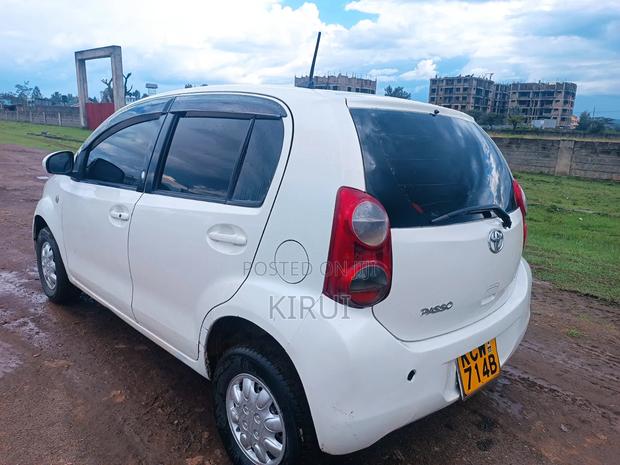 Toyota Passo 2013 White
