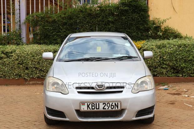 Toyota Corolla RunX 2006 Silver