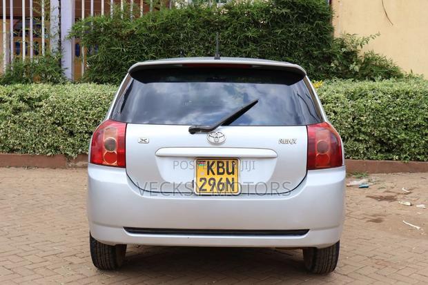 Toyota Corolla RunX 2006 Silver