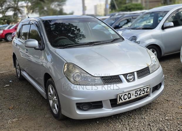 Nissan Wingroad 2010 Silver