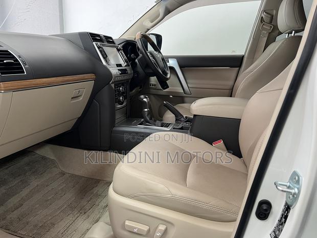 Toyota Land Cruiser Prado 2020 White