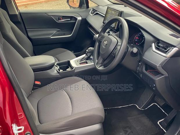 Toyota RAV4 2019 Red