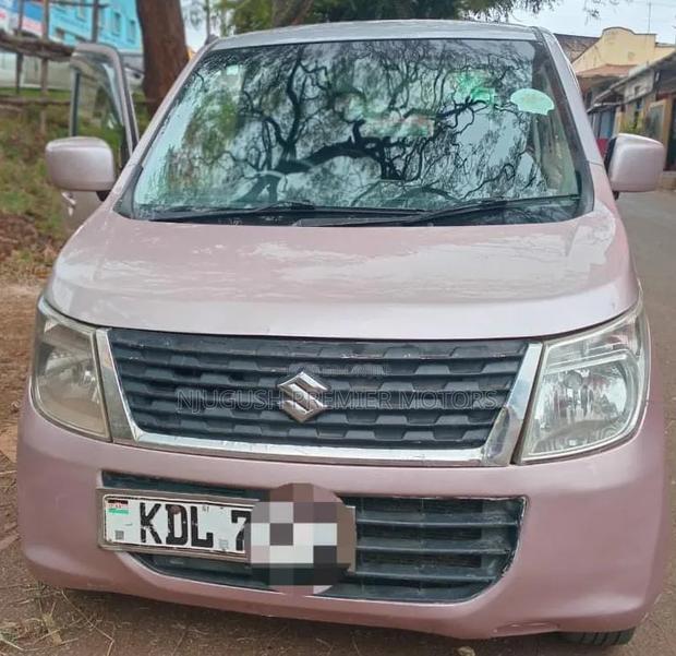 Suzuki Wagon R 2015 Pink