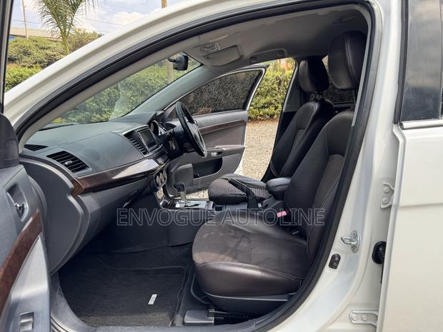 Mitsubishi Galant 2008 White