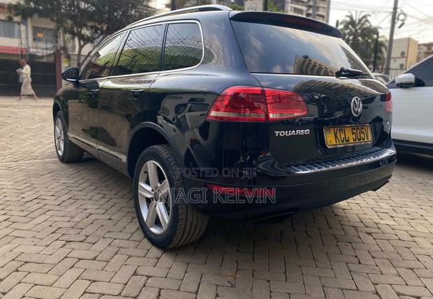 Volkswagen Touareg 2013 Black