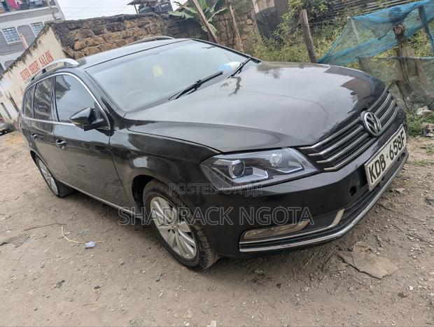 Volkswagen Passat 2013 Black