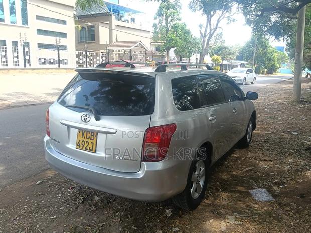 Toyota Corolla Fielder 2008 Silver