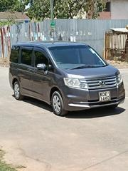 Honda Stepwgn 2014 Brown for sale