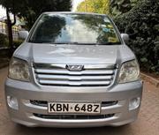 Toyota Noah 2003 Silver for sale