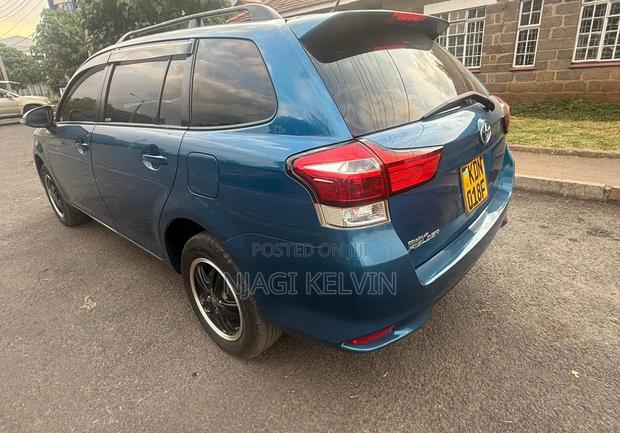 Toyota Corolla Fielder 2015 Blue