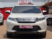 Toyota Harrier 2019 White for sale