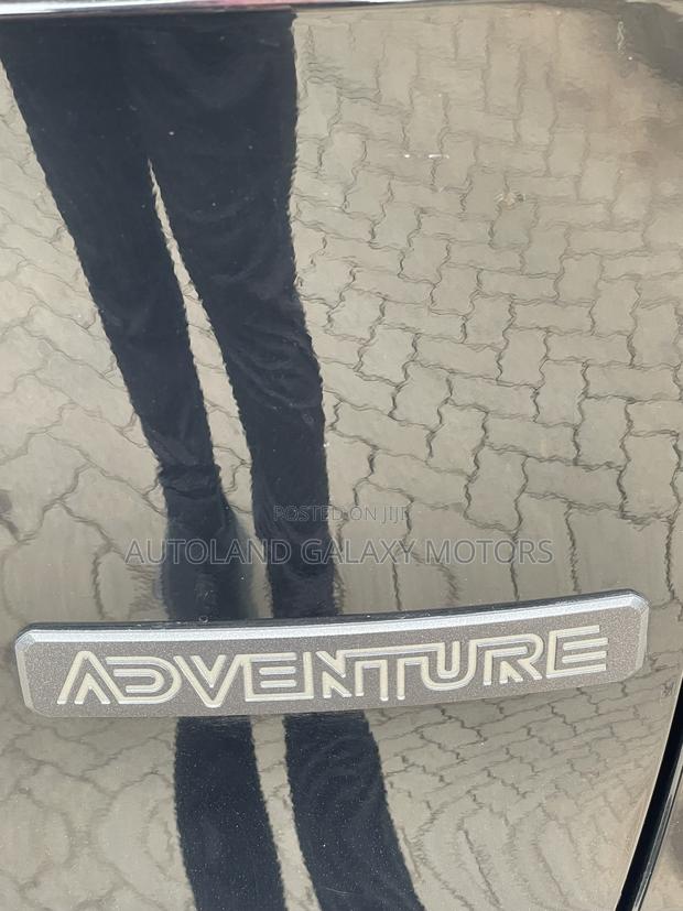 Toyota RAV4 Adventure 2019 Black