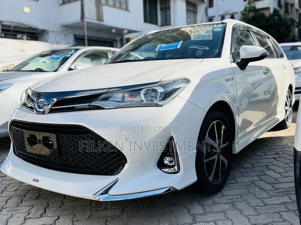 Toyota Corolla Fielder 2020 White
