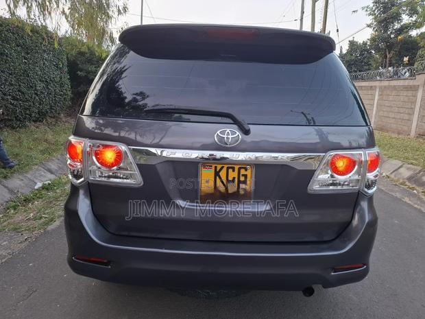 Toyota Fortuner 2015 Gray