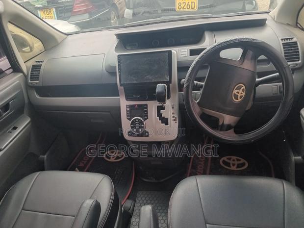 Toyota Noah 2008 Black
