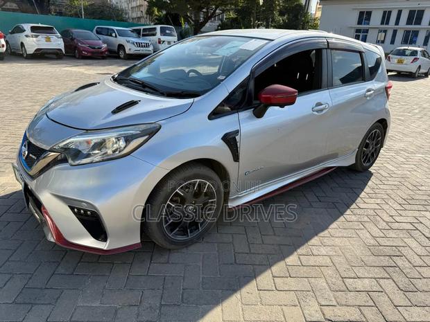 Nissan Note 2019 Silver