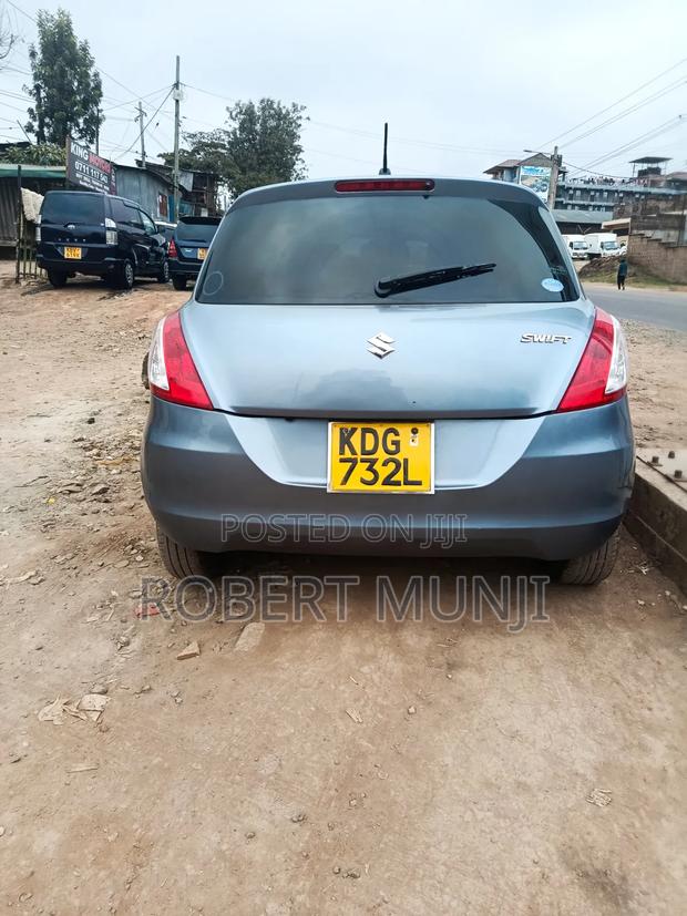 Suzuki Swift 2015 Blue