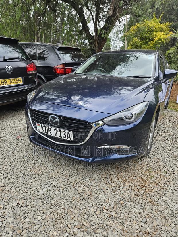 Mazda Axela 2017 Blue