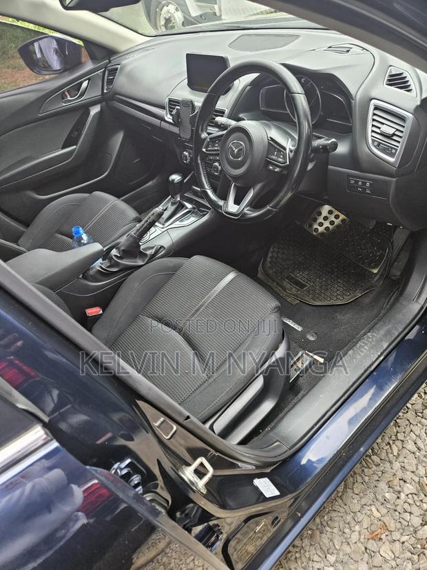 Mazda Axela 2017 Blue