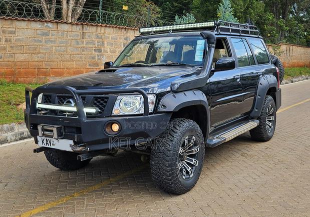 Nissan Patrol 2007 Black