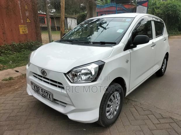 Daihatsu Mira 2017 White