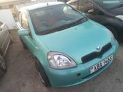 Toyota Vitz 2000 Green for sale