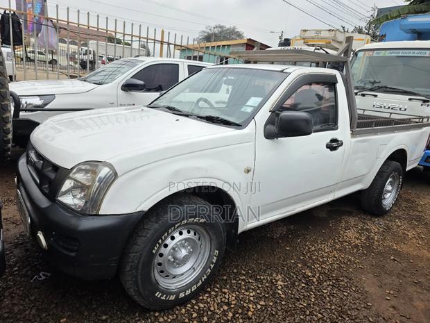 Isuzu D-MAX 2007 White