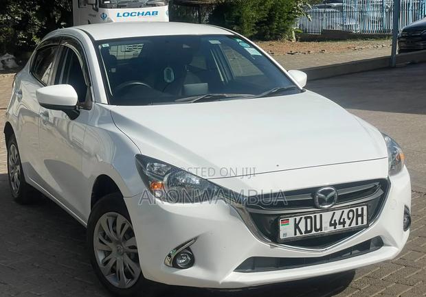 Mazda Demio 2019 White