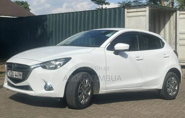 Mazda Demio 2019 White