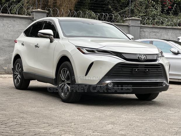 Toyota Harrier 2.0 2020 White