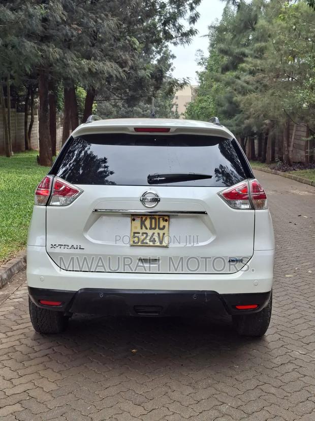 Nissan X-Trail 2014 Pearl