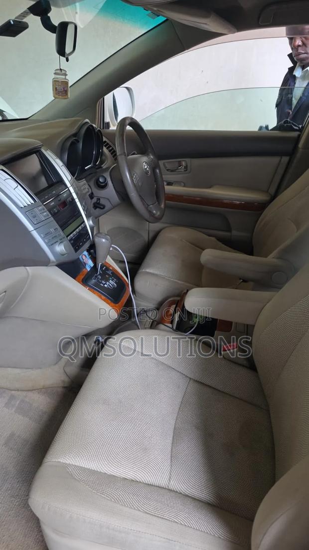 Toyota Harrier 2.4 2011 Black