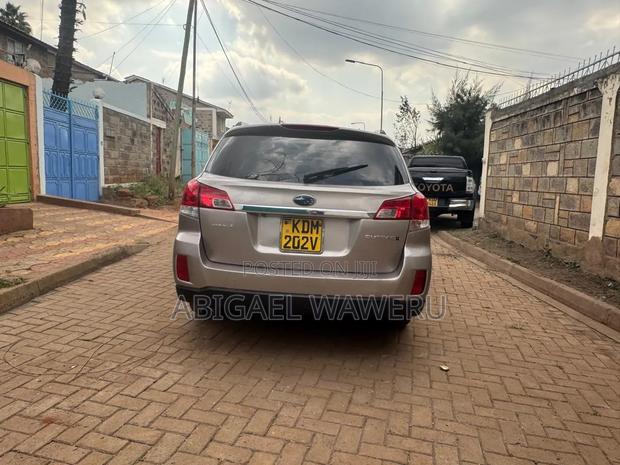 Subaru Outback 2015 Beige