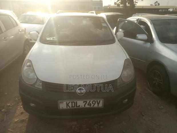 Nissan Advan 2015 White