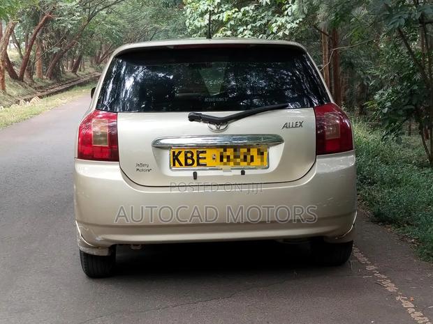 Toyota Allex 2003 Gold