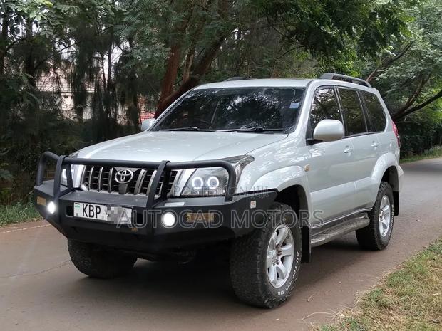 Toyota Land Cruiser Prado 2005 Silver