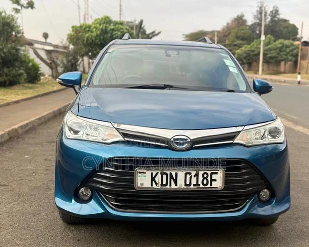 Toyota Corolla Fielder 2016 Blue