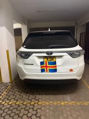 Toyota Harrier 2015 White for sale
