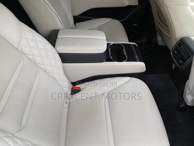 Mazda CX-8 2021 Beige