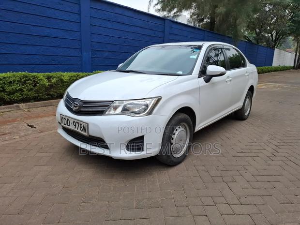 Toyota Axio 2014 Pearl