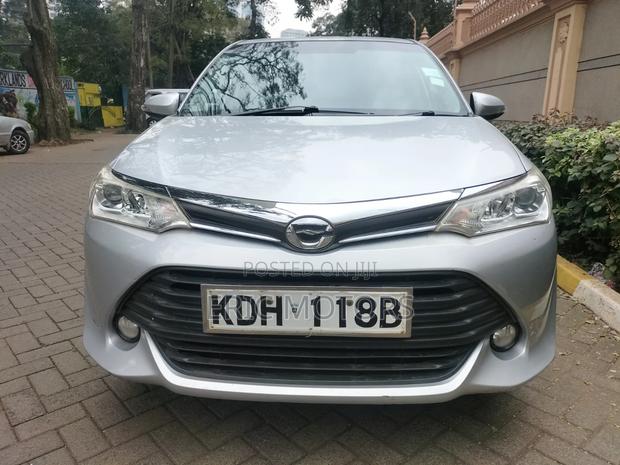 Toyota Corolla Fielder 2015 Silver