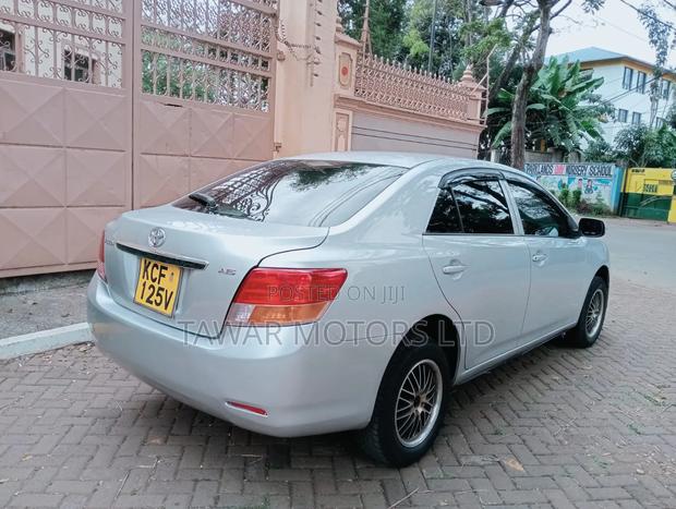 Toyota Allion 2010 Silver