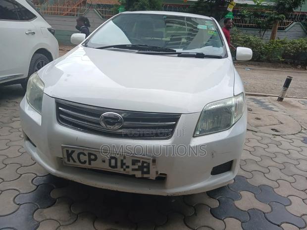 Toyota Axio 2010 White