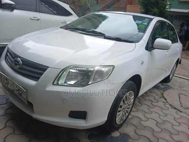 Toyota Axio 2010 White